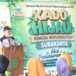 Semarak Milad ke-94, Pemuda Muhammadiyah Surakarta Tanam 94 Pohon di Bantaran Bengawan Solo